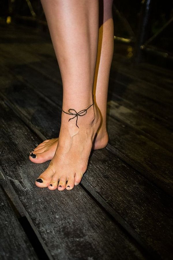 tatoo sexy pied