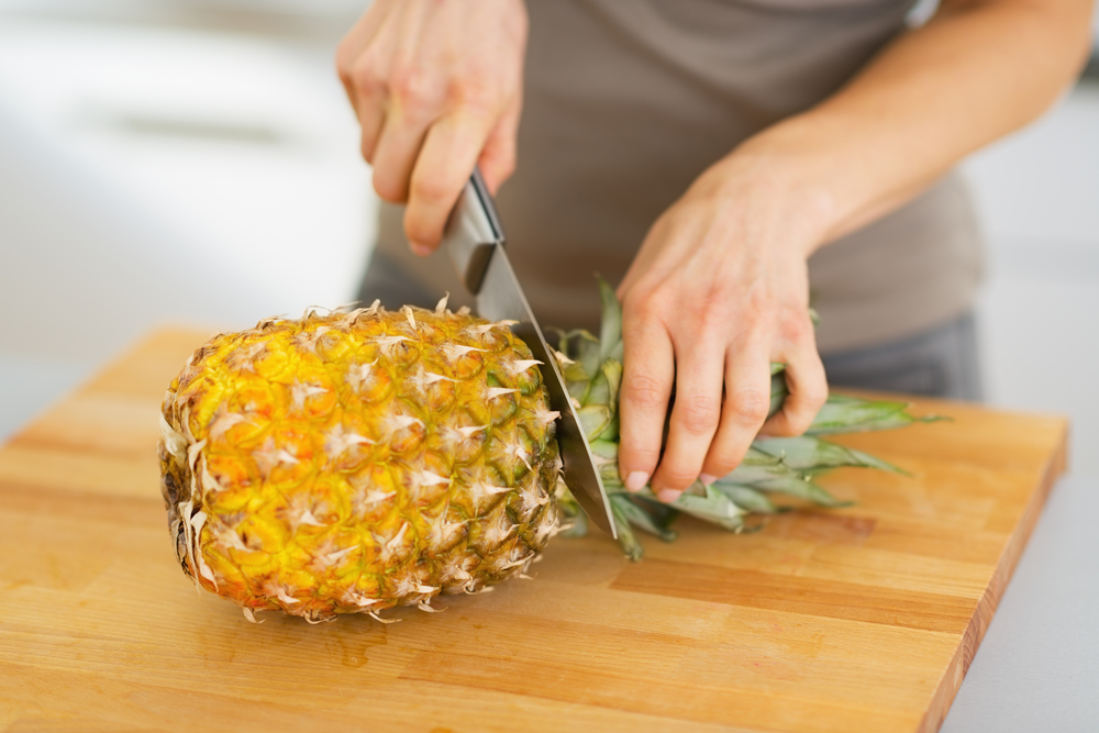 Couper un ananas