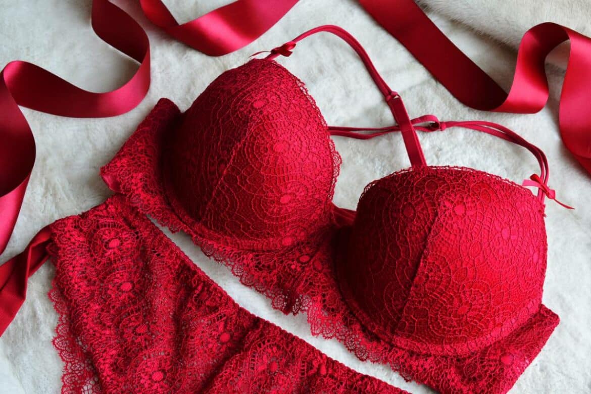 Lingerie coquine